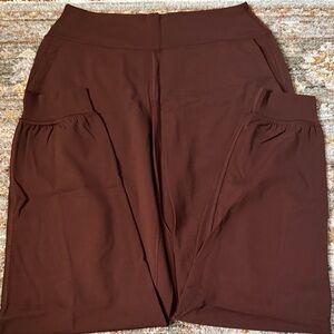 Lululemon Align joggers. Never worn